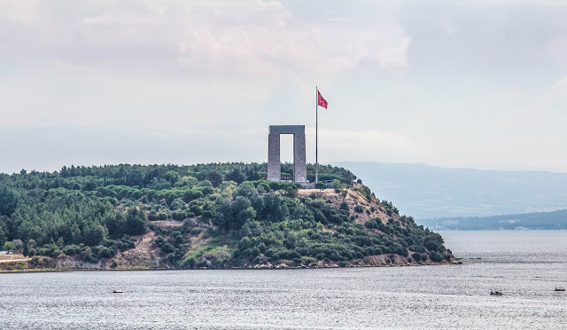 ÇANAKKALE BİLDİĞİNİZ GİBİ DEĞİL! - 1