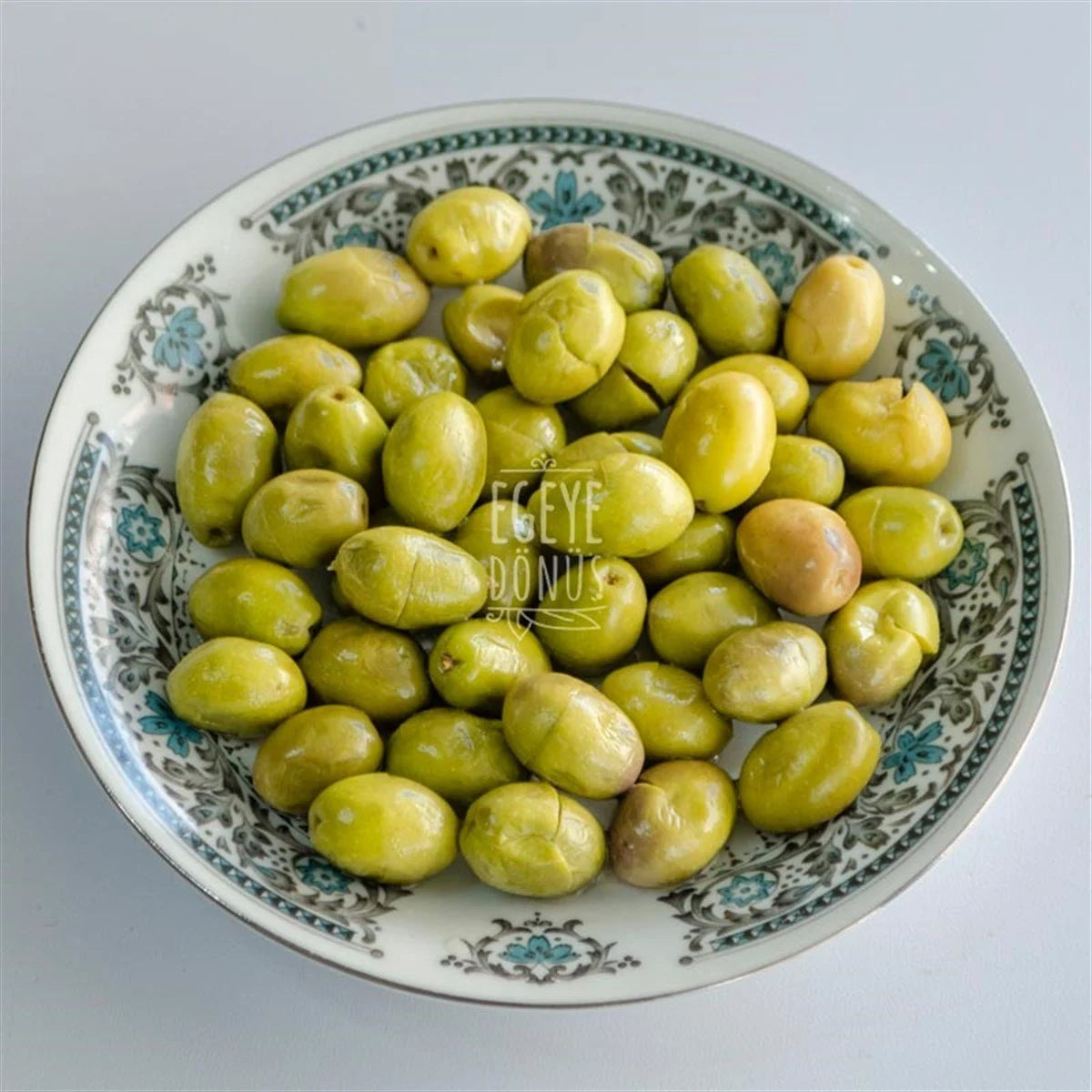 Nardane Yeşil Kırma Zeytin (1 Kg.)